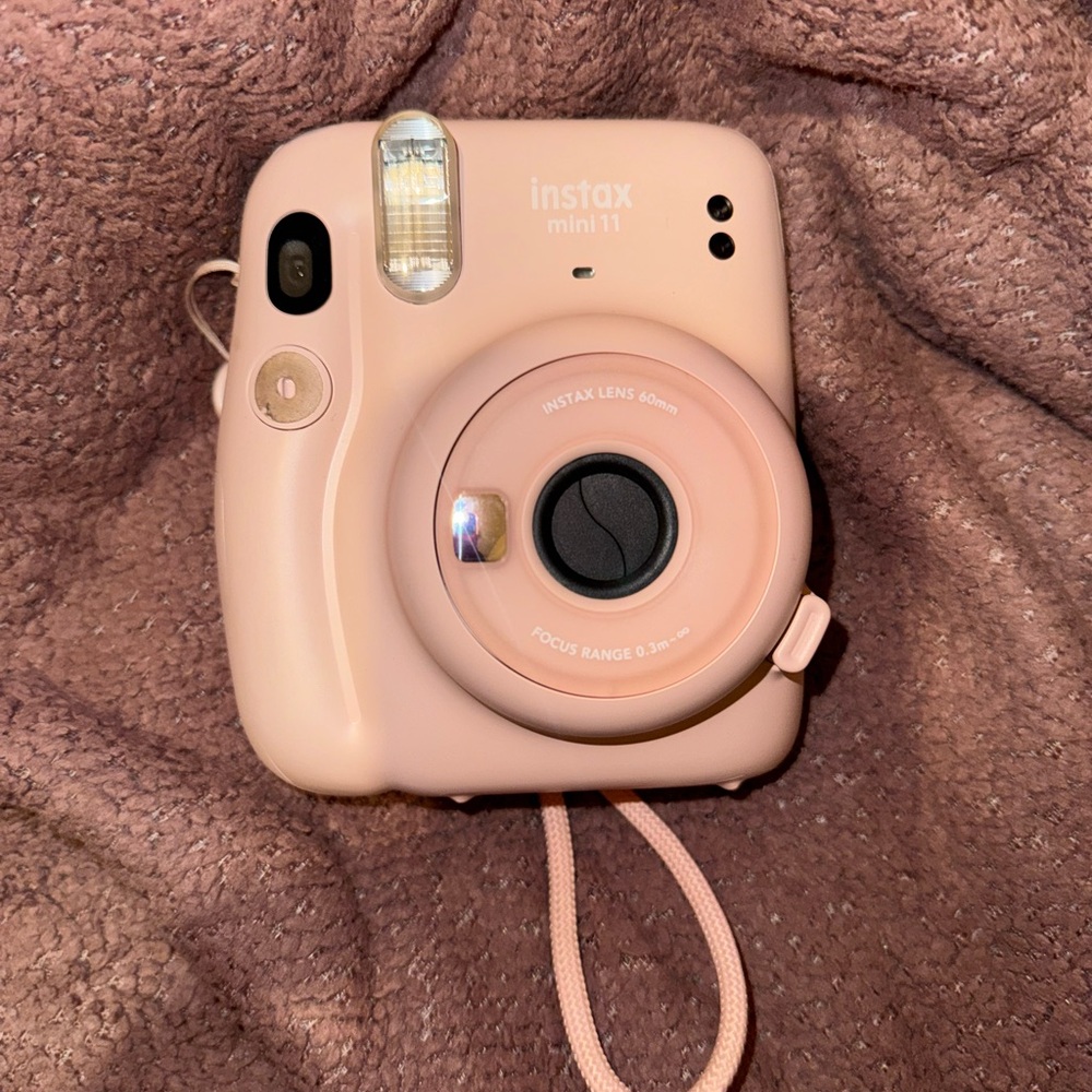 Instax Mini 11 Camera - Soft Pink